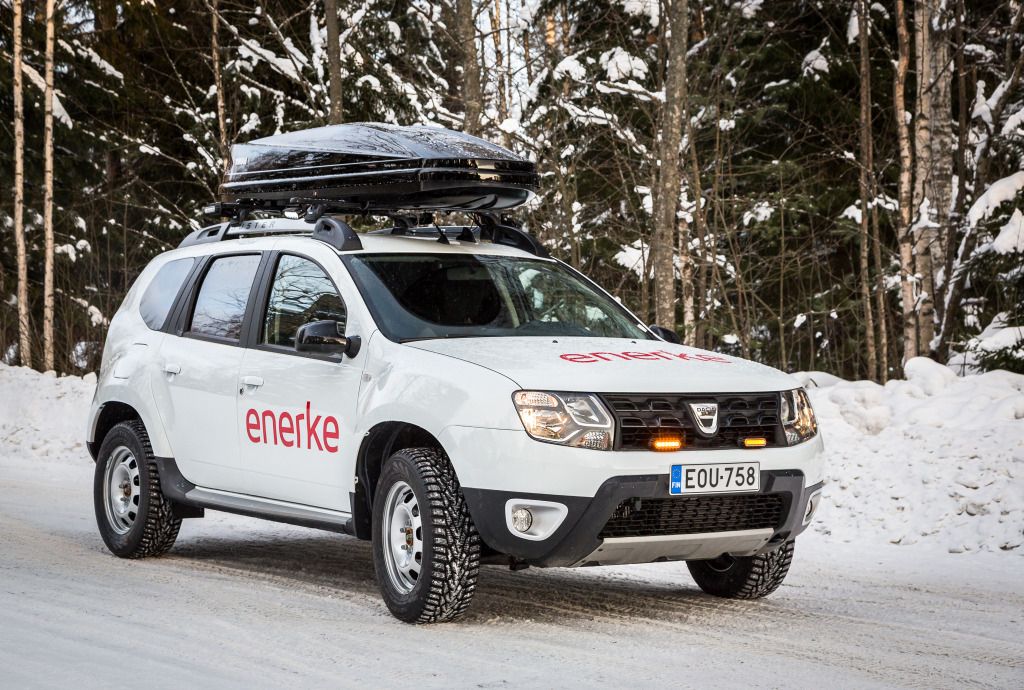 DACIA DUSTER ; ENERGIAYHTIÖN TYÖNJOHTOAUTO