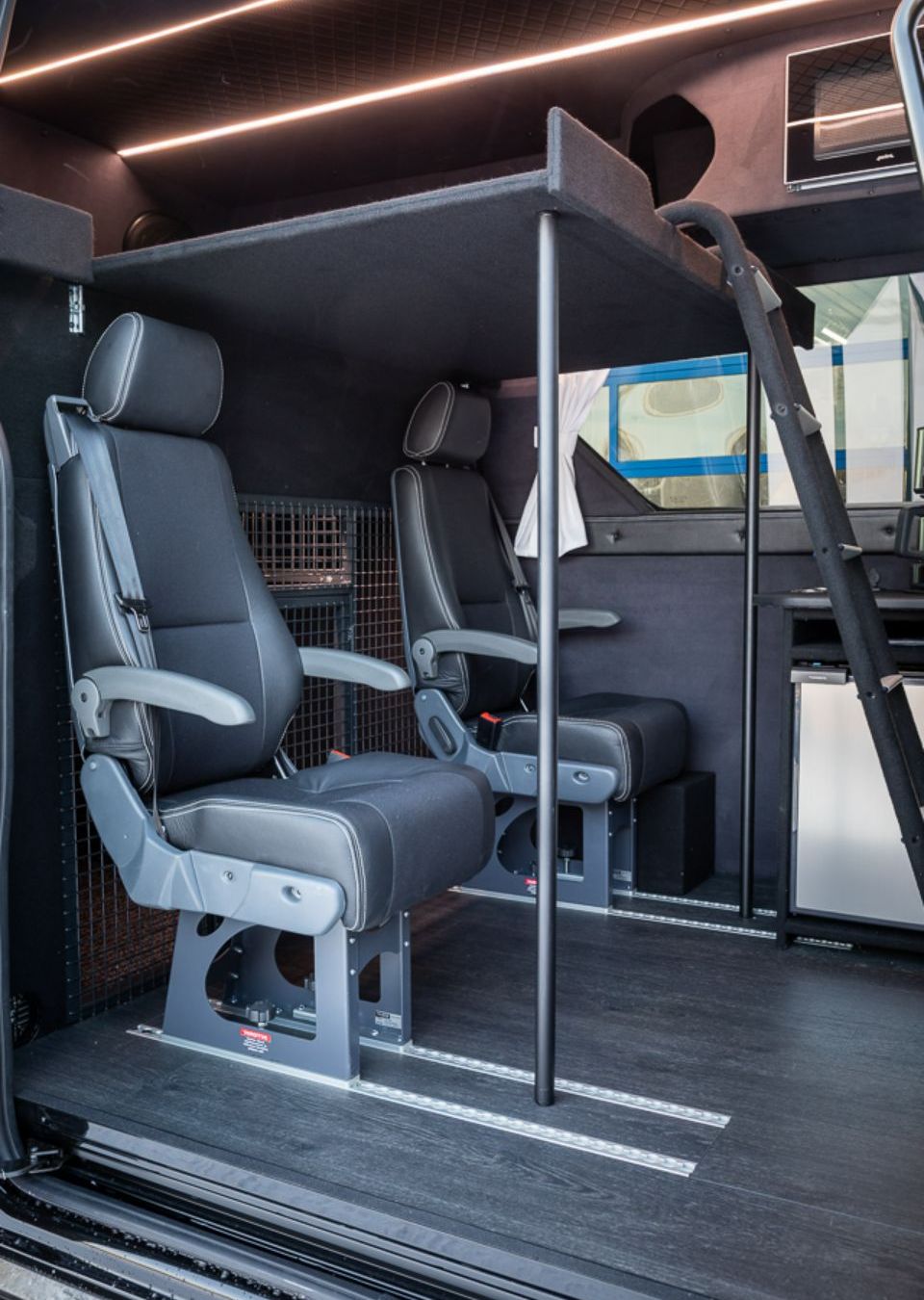 Retkeilyauto Renault Master