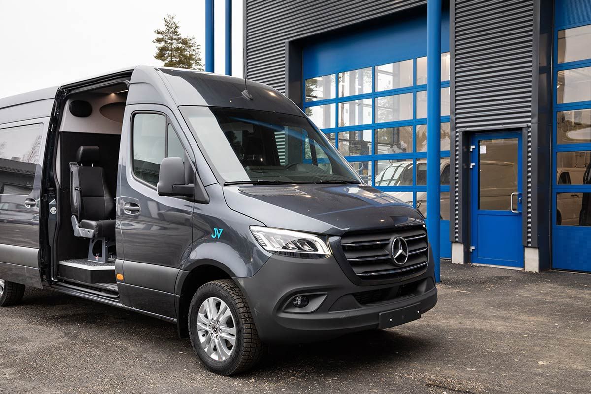 Mb Sprinter edestä