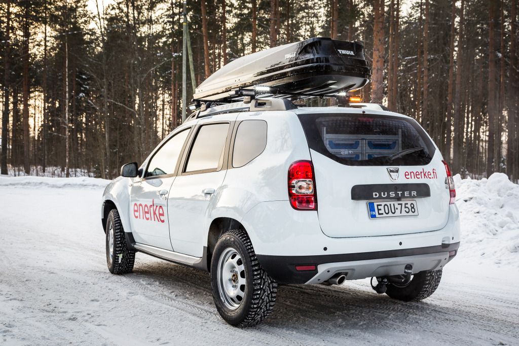 DACIA DUSTER ; ENERGIAYHTIÖN TYÖNJOHTOAUTO